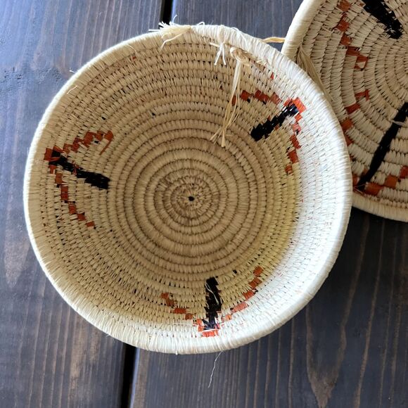 Coiled Woven Kindness Basket with Pointed Lid African Handmade Multicolor NWOT - Picture 5 of 10